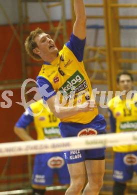 Volleyball. MEVZA. Aich/Dob gegen Kaposvar. Shane Alexander (Aich). Prevalje, 11.10.2008.
Foto: Kuess

---
pressefotos, pressefotografie, kuess, qs, qspictures, sport, bild, bilder, bilddatenbank