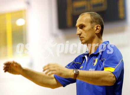 Volleyball. MEVZA. Aich/Dob gegen Kaposvar.   Miroslav PALGUT (Aich). Prevalje, 11.10.2008.
Foto: Kuess

---
pressefotos, pressefotografie, kuess, qs, qspictures, sport, bild, bilder, bilddatenbank