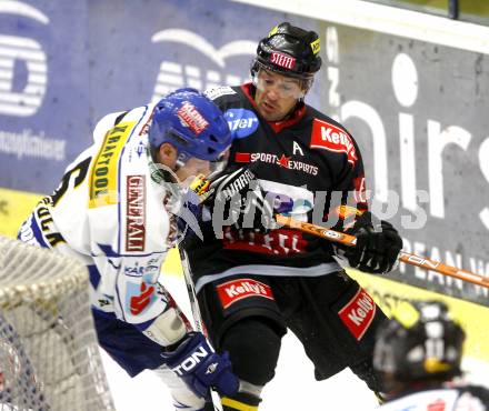 EBEL. Eishockey Bundesliga. EC VSV gegen EV Vienna Capitals. Robby Sandrock,  (VSV), Dan Bjornlie (Vienna). Villach, am 17.10.2008.
Foto: Kuess

---
pressefotos, pressefotografie, kuess, qs, qspictures, sport, bild, bilder, bilddatenbank