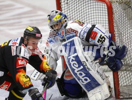 EBEL. Eishockey Bundesliga. EC VSV gegen EV Vienna Capitals. Gert Prohaska (VSV), Rafael Rotter  (Vienna). Villach, am 17.10.2008.
Foto: Kuess

---
pressefotos, pressefotografie, kuess, qs, qspictures, sport, bild, bilder, bilddatenbank