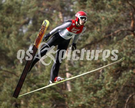 Schispringen. Oesterreichische Meisterschaften 2008. Mueller Lukas. Villach, 18.10.2008
Foto: Kuess

---
pressefotos, pressefotografie, kuess, qs, qspictures, sport, bild, bilder, bilddatenbank
