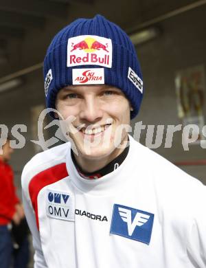 Schispringen. Oesterreichische Meisterschaften 2008. Thomas Morgenstern. Villach, 18.10.2008
Foto: Kuess

---
pressefotos, pressefotografie, kuess, qs, qspictures, sport, bild, bilder, bilddatenbank