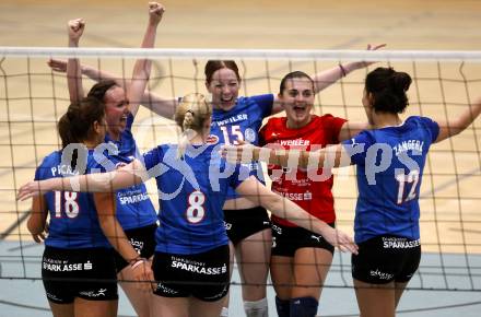 Volleyball MEVZA. ATSC Wildcats gegen Branik Maribor. Jubel Wildcats. Klagenfurt, 25.10.2008
Copyright Kuess

---
pressefotos, pressefotografie, kuess, qs, qspictures, sport, bild, bilder, bilddatenbank