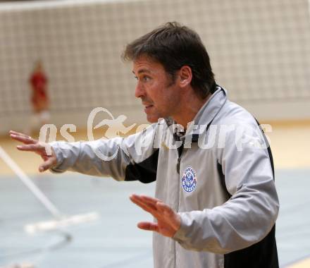 Volleyball MEVZA. ATSC Wildcats gegen Branik Maribor. Trainer: Helmut Voggenberger (Wildcats). Klagenfurt, 25.10.2008
Copyright Kuess

---
pressefotos, pressefotografie, kuess, qs, qspictures, sport, bild, bilder, bilddatenbank