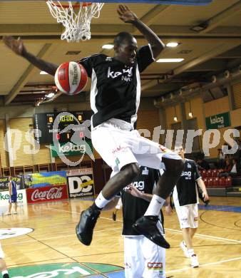 Basketball Bundesliga. Woerthersee Piraten gegen UBSC Graz. Brandon Hartley (Piraten).  Klagenfurt, 29.10.2008
Foto: Kuess

---
pressefotos, pressefotografie, kuess, qs, qspictures, sport, bild, bilder, bilddatenbank