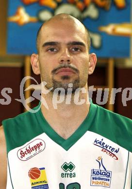 Basketball Bundesliga. Woerthersee Piraten. Joachim Buggelsheim.  Klagenfurt, 29.10.2008
Copyright Kuess

---
pressefotos, pressefotografie, kuess, qs, qspictures, sport, bild, bilder, bilddatenbank