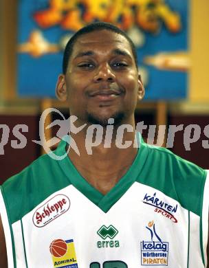 Basketball Bundesliga. Woerthersee Piraten. Michael Harper.  Klagenfurt, 29.10.2008
Copyright Kuess

---
pressefotos, pressefotografie, kuess, qs, qspictures, sport, bild, bilder, bilddatenbank