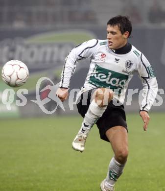 Fussball. Tipp3-Bundesliga. SK Austria Kelag Kaernten  gegen Rapid Wien. Zlatko Junuzovic (Austria Kaernten). Klagenfurt, 4.11.2008. 
Copyright Kuess

---
pressefotos, pressefotografie, kuess, qs, qspictures, sport, bild, bilder, bilddatenbank