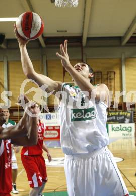 Basketball. Bundesliga. Kelag Woerthersee Piraten gegen BasketClubs Vienna. Selmir Husanovic (Piraten). Klagenfurt, 8.11.2008
Copyright Kuess

---
pressefotos, pressefotografie, kuess, qs, qspictures, sport, bild, bilder, bilddatenbank