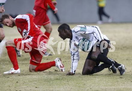 Fussball. Tipp3-Bundesliga. SK Austria Kelag Kaernten  gegen SV Mattersburg. Modou Jagne, (Austria Kaernten), Adnan Mravac (Mattersburg). Klagenfurt, 28.2.2009. 
Foto: Kuess

---
pressefotos, pressefotografie, kuess, qs, qspictures, sport, bild, bilder, bilddatenbank