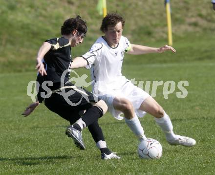 Fussball. Kaerntner Liga. SK Austria Kelag Kärnten 1b gegen SVG Bleiburg. Kroepfl Mario  (Austria), Tamegger David (Bleiburg). Klagenfurt, am 11.4. 2009.
Foto: Kuess

---
pressefotos, pressefotografie, kuess, qs, qspictures, sport, bild, bilder, bilddatenbank