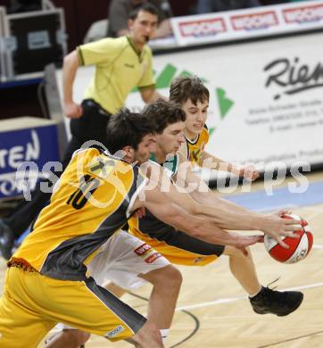 Basketball Bundesliga. Woerthersee Piraten gegen UBSC Graz. Selmir Husanovic (Piraten).  Klagenfurt, 19.4.2009
Foto: Kuess

---
pressefotos, pressefotografie, kuess, qs, qspictures, sport, bild, bilder, bilddatenbank