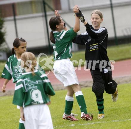 Fussball. Girlies Cup Finale. Feldkirchen, 6.6.2009. Foto: Kuess
---
pressefotos, pressefotografie, kuess, qs, qspictures, sport, bild, bilder, bilddatenbank