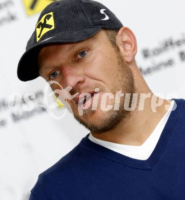 Schi Alpin. Hermann Maier. PR Termin in Raiffeisenlandesbank Kaernten.Klagenfurt, am 20.6.2009.
Foto: Kuess
---
pressefotos, pressefotografie, kuess, qs, qspictures, sport, bild, bilder, bilddatenbank