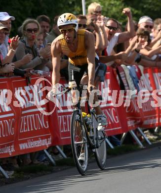 Ironman. Triathlon. Schwimmen, Radfahren, Laufen.  Marino Vanhoenacker (BEL). Klagenfurt, am 5.7.2009.
Foto: Kuess

---
pressefotos, pressefotografie, kuess, qs, qspictures, sport, bild, bilder, bilddatenbank