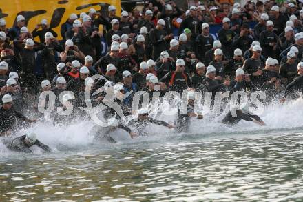 Ironman. Triathlon. Schwimmen, Radfahren, Laufen.  Klagenfurt, am 5.7.2009.
Foto: Kuess
---
pressefotos, pressefotografie, kuess, qs, qspictures, sport, bild, bilder, bilddatenbank