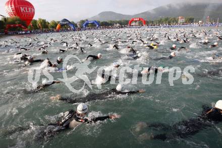 Ironman. Triathlon. Schwimmen, Radfahren, Laufen.  Klagenfurt, am 5.7.2009.
Foto: Kuess
---
pressefotos, pressefotografie, kuess, qs, qspictures, sport, bild, bilder, bilddatenbank