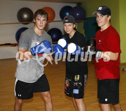 Eishockey Bundesliga. VSV. Sommertraining. Boxen.  Andreas Kristler, Ines Eichwalder, Nico Toff. Villach, 9.7.2009.
Foto: Kuess
---
pressefotos, pressefotografie, kuess, qs, qspictures, sport, bild, bilder, bilddatenbank