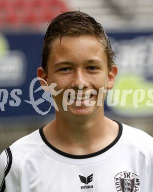 Fussball Bundesliga. SK Austria Kaernten Akademie U15. BNZ. Bundesnachwuchszentrum. Michael Otti. Klagenfurt, am 4.8.2009.
Foto: Kuess
---
pressefotos, pressefotografie, kuess, qs, qspictures, sport, bild, bilder, bilddatenbank
