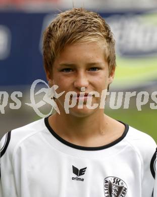 Fussball Bundesliga. SK Austria Kaernten Akademie U15. BNZ. Bundesnachwuchszentrum. Jakob Hohenberger. Klagenfurt, am 4.8.2009.
Foto: Kuess
---
pressefotos, pressefotografie, kuess, qs, qspictures, sport, bild, bilder, bilddatenbank