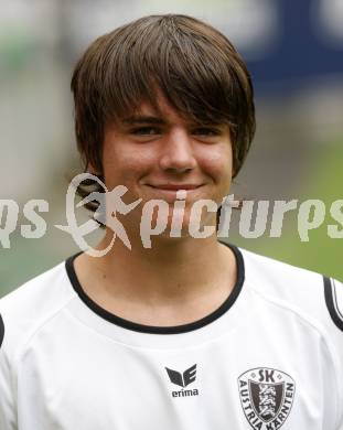 Fussball Bundesliga. SK Austria Kaernten Akademie U19. BNZ. Bundesnachwuchszentrum. Philipp Kofler. Klagenfurt, am 4.8.2009.
Foto: Kuess
---
pressefotos, pressefotografie, kuess, qs, qspictures, sport, bild, bilder, bilddatenbank