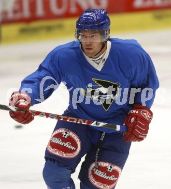 EBEL. Eishockey Bundesliga. Training VSV. Mikael Wahlberg. Villach, am 10.8.2009.
Foto: Kuess
---
pressefotos, pressefotografie, kuess, qs, qspictures, sport, bild, bilder, bilddatenbank