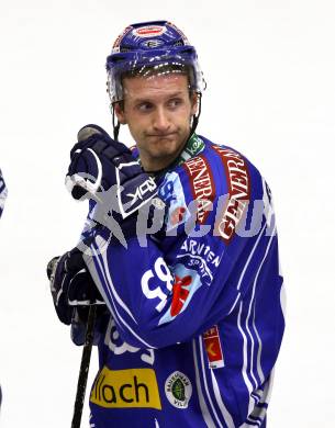 EBEL. Eishockey Bundesliga. EC Pasut VSV gegen KAC.  Enttaeuschung. PINTER Philipp  (VSV). Villach, am 11.10.2009.
Foto: Kuess 


---
pressefotos, pressefotografie, kuess, qs, qspictures, sport, bild, bilder, bilddatenbank