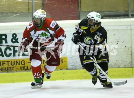 Eishockey Frauen Bundesliga. DEC Dragons Klagenfurt gegen EHC Gipsy Girls Villach. Vera Pancakova (Klagenfurt), Manuela Krall (Villach). Klagenfurt, am 21.10.2009.
Foto: Kuess
---
pressefotos, pressefotografie, kuess, qs, qspictures, sport, bild, bilder, bilddatenbank
