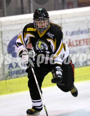 Eishockey Frauen Bundesliga. DEC Dragons Klagenfurt gegen EHC Gipsy Girls Villach. Yvonne Grascher (Villach). Klagenfurt, am 21.10.2009.
Foto: Kuess
---
pressefotos, pressefotografie, kuess, qs, qspictures, sport, bild, bilder, bilddatenbank