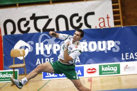 Badminton Bundesliga. ASKOE Kelag Kaernten gegen BSC70 Linz. Krassimir Jankov (Kaernten). Klagenfurt, am 25.10.2009.
Foto: Kuess
---
pressefotos, pressefotografie, kuess, qs, qspictures, sport, bild, bilder, bilddatenbank
