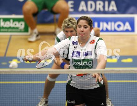 Badminton Bundesliga. ASKOE Kelag Kaernten gegen BSC70 Linz. Belinda Heber, Maja Kersnik (Kaernten). Klagenfurt, am 25.10.2009.
Foto: Kuess
---
pressefotos, pressefotografie, kuess, qs, qspictures, sport, bild, bilder, bilddatenbank