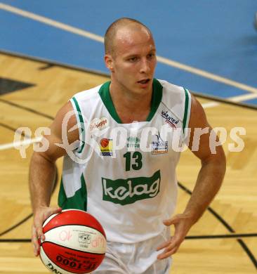 Basketball Bundesliga. Woerthersee Piraten gegen WBC Kraftwerk Wels. Davor Sattler (Piraten). Klagenfurt, am 31.10.2009.
Foto: Kuess

---
pressefotos, pressefotografie, kuess, qs, qspictures, sport, bild, bilder, bilddatenbank