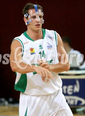 Basketball Bundesliga. Woerthersee Piraten gegen WBC Kraftwerk Wels. Maxi Kunovjanek (Piraten). Klagenfurt, am 31.10.2009.
Foto: Kuess

---
pressefotos, pressefotografie, kuess, qs, qspictures, sport, bild, bilder, bilddatenbank
