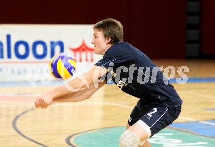 Volleyball Bundesliga. VBK Woerthersee Loewen gegen Arbesbach. Andrew Tallas (Woerthersee Loewen). Klagenfurt, am 29.11.2009.
Foto: Kuess
---
pressefotos, pressefotografie, kuess, qs, qspictures, sport, bild, bilder, bilddatenbank