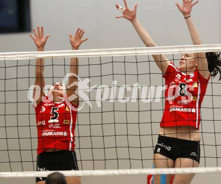 Volleyball. CEV - Cup. ATSC Wildcats gegen Clube Desportivo Ribeirense. Praeprost Maja, Birgit Wuestenhagen (Wildcats). Klagenfurt, 2.12.2009.
Foto: Kuess 


---
pressefotos, pressefotografie, kuess, qs, qspictures, sport, bild, bilder, bilddatenbank