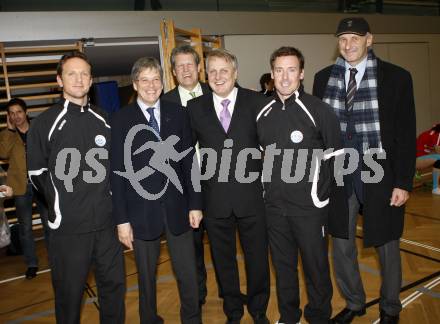 Volleyball. CEV - Cup. ATSC Wildcats gegen Clube Desportivo Ribeirense. Co Trainer Luca Tarantini, Peter Kaiser, Josef Laibacher, Trainer Helmut Voggenberger, Peter Steinkellner, Manfred Mertel (Wildcats). Klagenfurt, 2.12.2009.
Foto: Kuess 


---
pressefotos, pressefotografie, kuess, qs, qspictures, sport, bild, bilder, bilddatenbank