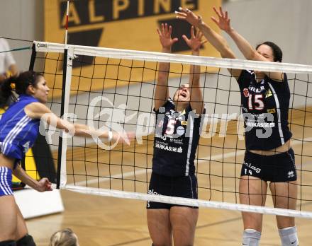 Volleyball MEVZA. ATSC Wildcats gegen Bratislava. Maja Praeprost, Anna Cmaylo (Wildcats). Klagenfurt, 12.12.2009
Foto: Kuess

---
pressefotos, pressefotografie, kuess, qs, qspictures, sport, bild, bilder, bilddatenbank