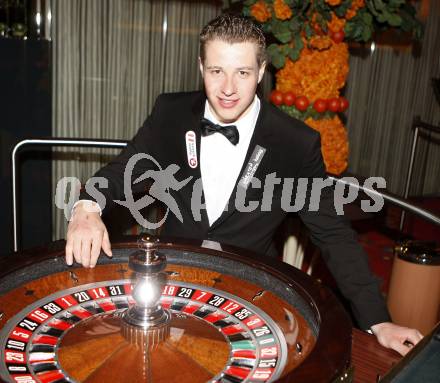 Sportlergala 2009. Marco Haller. Casineum Velden, am 21.12.2009.
Foto: Kuess 

---
pressefotos, pressefotografie, kuess, qs, qspictures, sport, bild, bilder, bilddatenbank