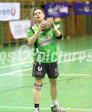 Handball Bundesliga. HC Kelag Kaernten gegen Sportunion Edelweiss Linz. Florian Pontasch-Mueller (HCK). Klagenfurt, am 6.2.2010.
Foto: Kuess
---
pressefotos, pressefotografie, kuess, qs, qspictures, sport, bild, bilder, bilddatenbank