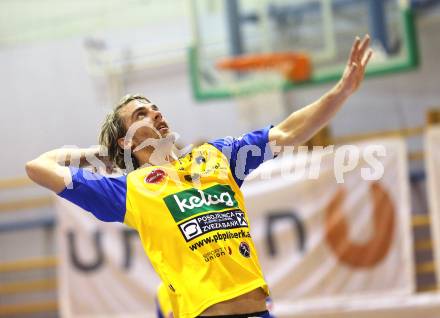 Volleyball GM Capital Challenge Cup. SK Aich/Dob (AUT) gegen VC Euphony Asse-Lennik (BEL).  Michael Leeb (Aich/Dob). Prevalje, 11.2.2010. 
Foto: Kuess

---
pressefotos, pressefotografie, kuess, qs, qspictures, sport, bild, bilder, bilddatenbank