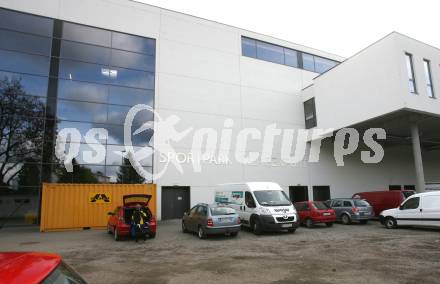 Fussball. Sportstaette, Sportstaetten. Sportpark. Mehrzweckhalle. Klagenfurt, am 14.10.2009.
Foto: Nadja Kuess
---
pressefotos, pressefotografie, kuess, qs, qspictures, sport, bild, bilder, bilddatenbank