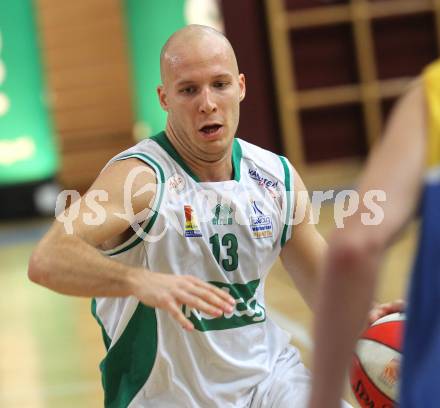 Basketball Bundesliga. Woerthersee Piraten gegen UBC St. Poelten. Davor Sattler (Piraten) .  Klagenfurt, 7.2.2010.
Foto:  Kuess

---
pressefotos, pressefotografie, kuess, qs, qspictures, sport, bild, bilder, bilddatenbank