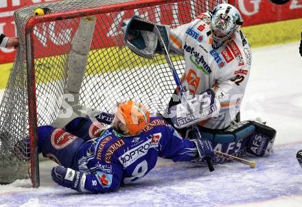 EBEL. Eishockey Bundesliga. EC Pasut VSV gegen EHC LIWEST Linz.  Roland Kaspitz, (VSV),  Alex Westlund (Linz). Villach, am 28.2.2010.
Foto: Kuess 


---
pressefotos, pressefotografie, kuess, qs, qspictures, sport, bild, bilder, bilddatenbank