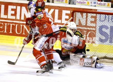 EBEL. Eishockey Bundesliga. KAC gegen EC Red Bull Salzburg. PARISE Jordan (KAC), AUBIN Brent (Salzburg). Klagenfurt, am 28.2.2010.
Foto: Kuess 

---
pressefotos, pressefotografie, kuess, qs, qspictures, sport, bild, bilder, bilddatenbank