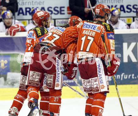 EBEL. Eishockey Bundesliga. KAC gegen EC Red Bull Salzburg. Dieter Kalt, Thomas Hundertpfund, Gregor Hager (KAC). Klagenfurt, am 28.2.2010.
Foto: Kuess 
---
pressefotos, pressefotografie, kuess, qs, qspictures, sport, bild, bilder, bilddatenbank