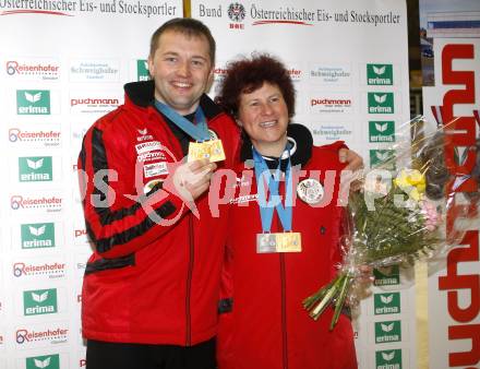 Stocksport. Eisschiessen. IFI Eisstock Europameisterschaften. Zielwettbewerb. Thomas Fuchs, Susanne Sohm-Armellini. Klagenfurt, am 3.3.2010.
Foto: Kuess
---
pressefotos, pressefotografie, kuess, qs, qspictures, sport, bild, bilder, bilddatenbank