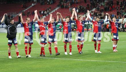 Fussball Bundesliga. SK Austria Kaernten gegen SK Rapid Wien. Jubel (Rapid). Klagenfurt, am 27.3.2010.
Foto: Kuess
---
pressefotos, pressefotografie, kuess, qs, qspictures, sport, bild, bilder, bilddatenbank