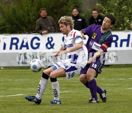 Fussball. Regionalliga. SAK Celovec/Klagenfurt gegen SC St. Stefan/Lav.. Kraiger Christian (SAK), Sablatnig Christian (St.Stefan). Klagenfurt, 8.5.2010. 
Foto: Kuess

---
pressefotos, pressefotografie, kuess, qs, qspictures, sport, bild, bilder, bilddatenbank