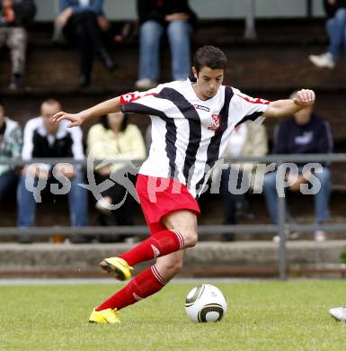 Fussball. Unterliga West. Magdalener SC gegen ESV Admira Villach.  Kleinbichler Mario (Admira). Villach, 13.5.2010.
Foto: Kuess
---
pressefotos, pressefotografie, kuess, qs, qspictures, sport, bild, bilder, bilddatenbank