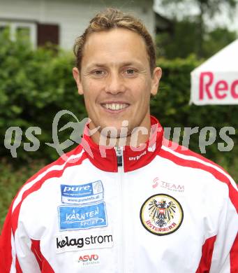 Kajak. Gerhard Schmid. Klagenfurt, 2.6.2010.
Foto: Kuess
---
pressefotos, pressefotografie, kuess, qs, qspictures, sport, bild, bilder, bilddatenbank
